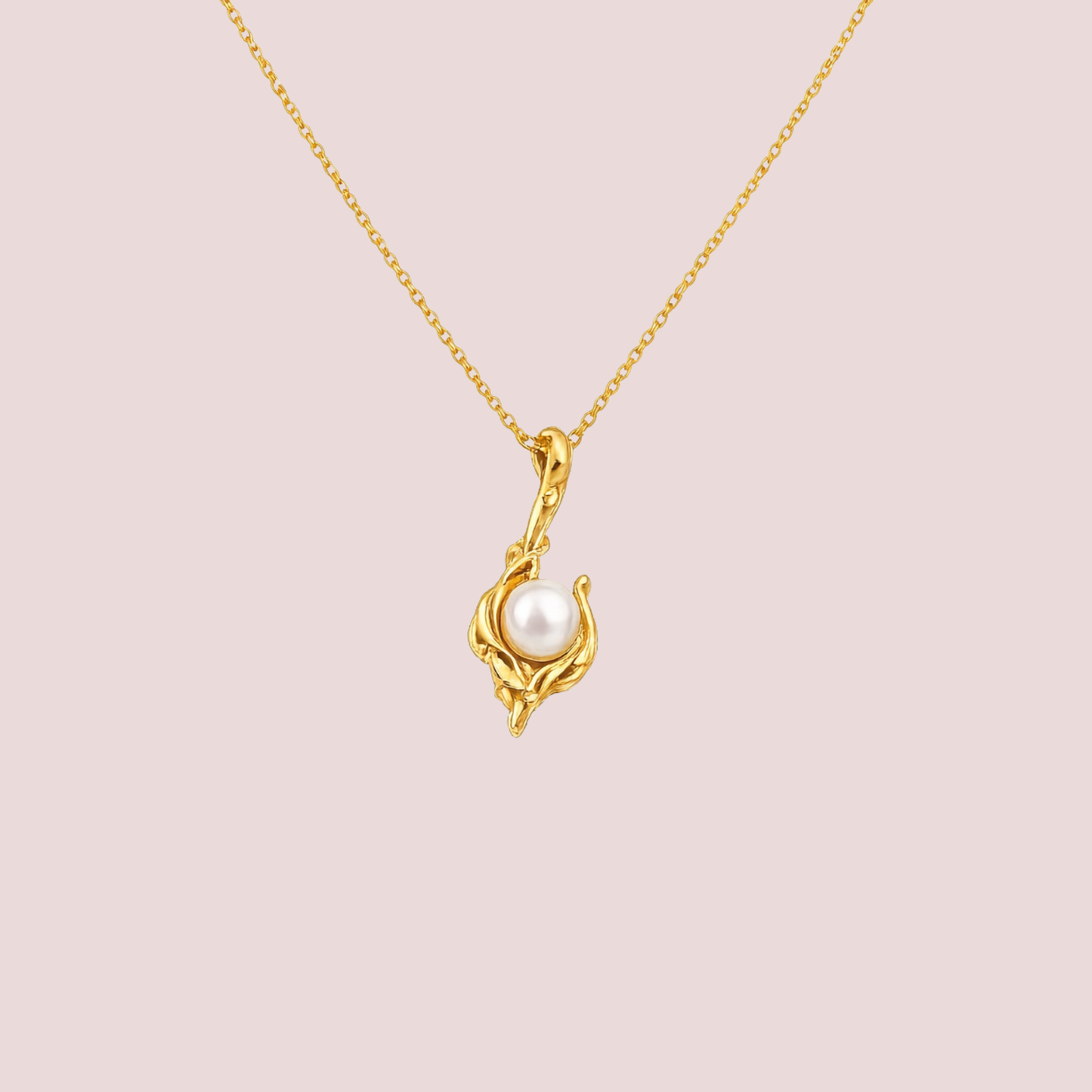 The Margot Pearl Pendant Necklace